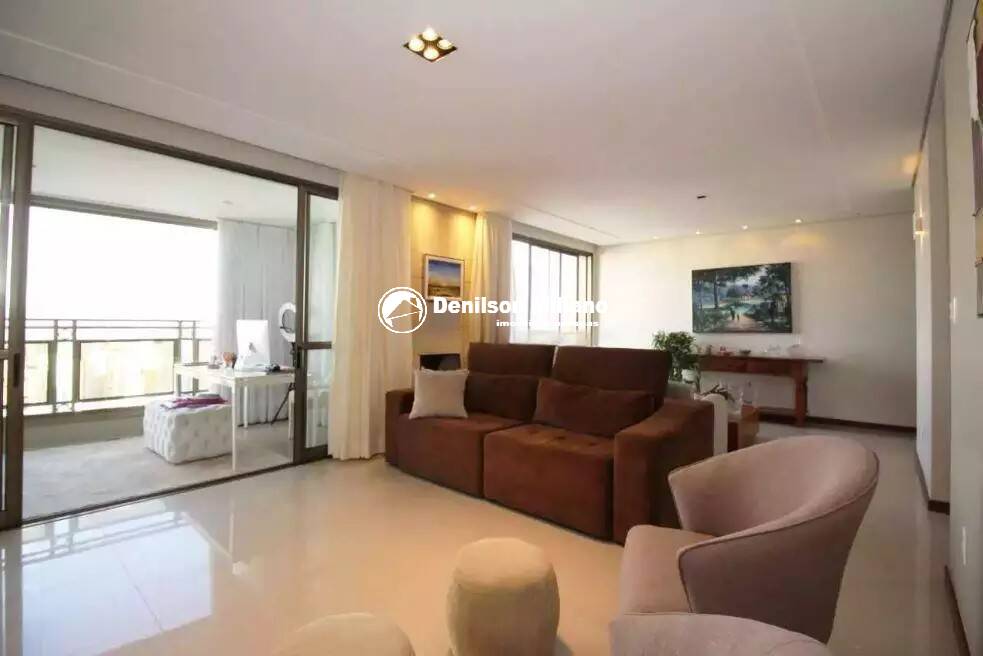 Apartamento à venda com 4 quartos, 213m² - Foto 14