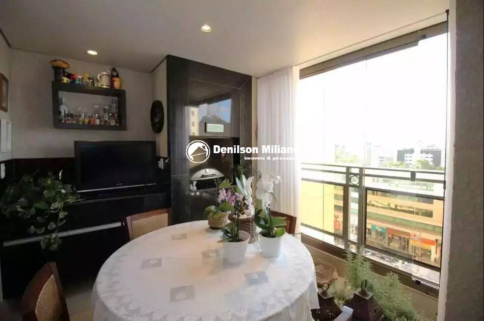 Apartamento à venda com 4 quartos, 213m² - Foto 15