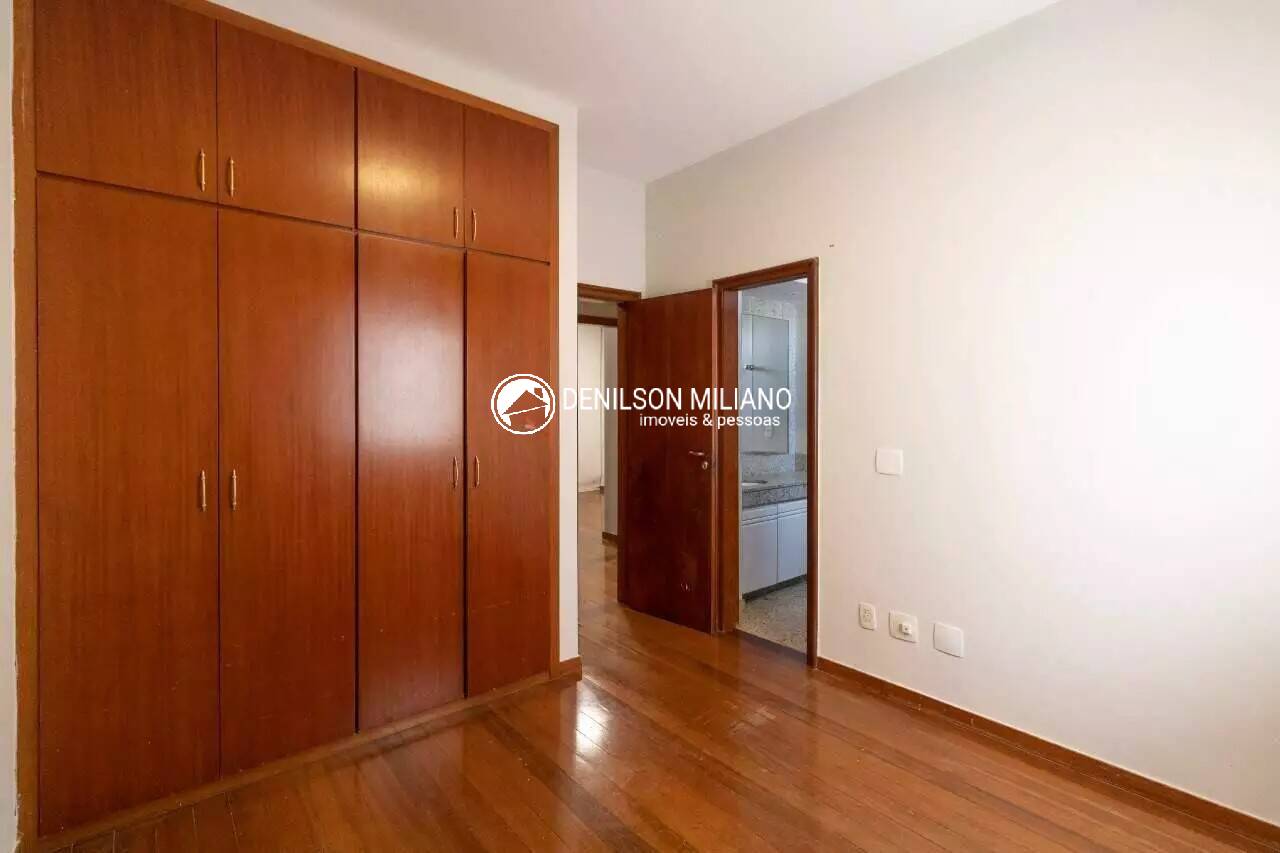 Apartamento para alugar com 4 quartos, 187m² - Foto 21