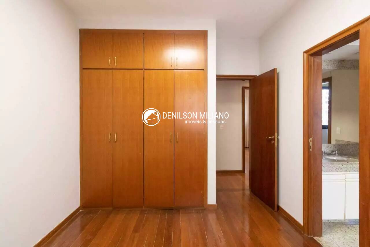 Apartamento para alugar com 4 quartos, 187m² - Foto 27