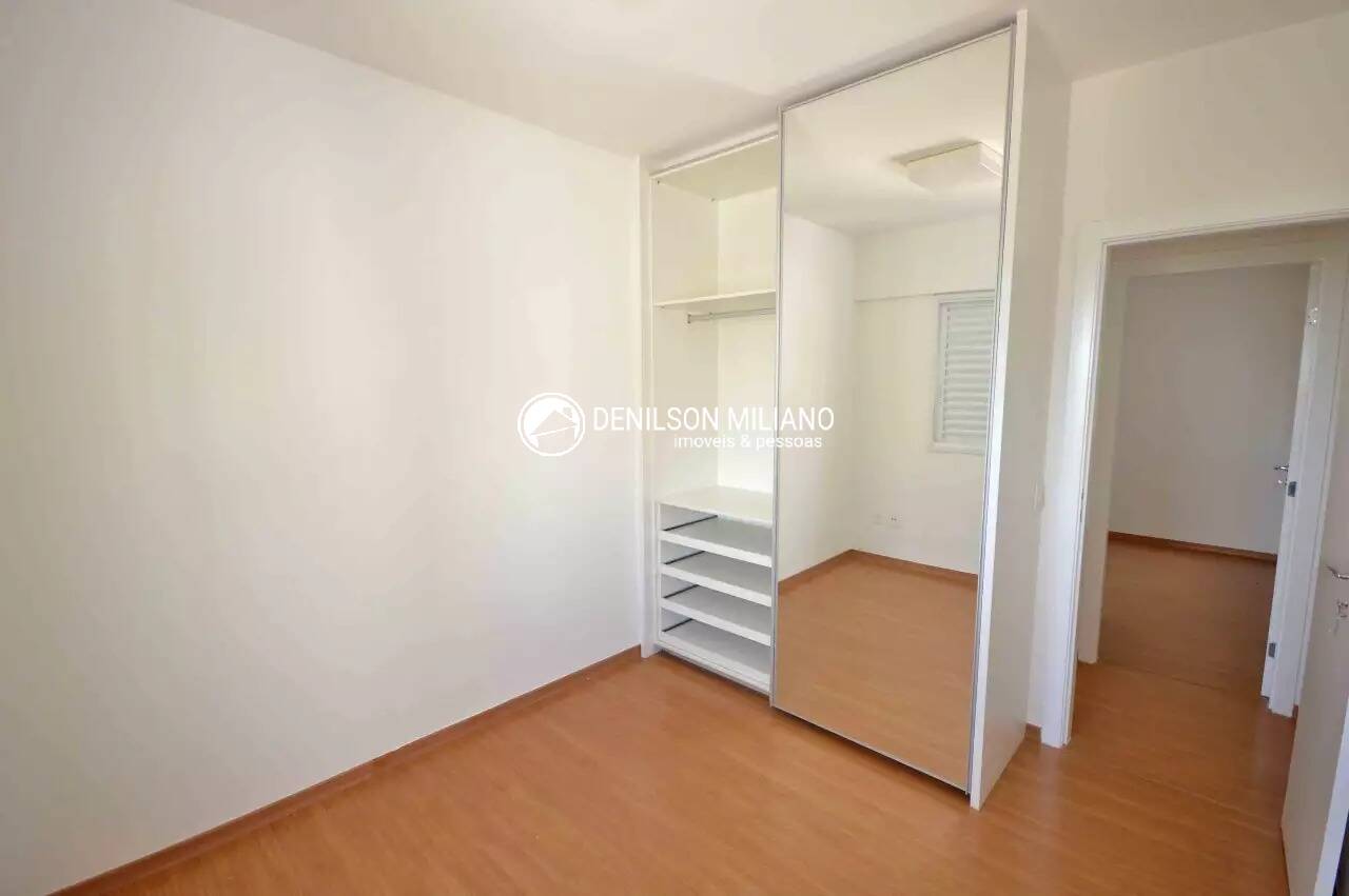 Apartamento para alugar com 3 quartos, 92m² - Foto 3