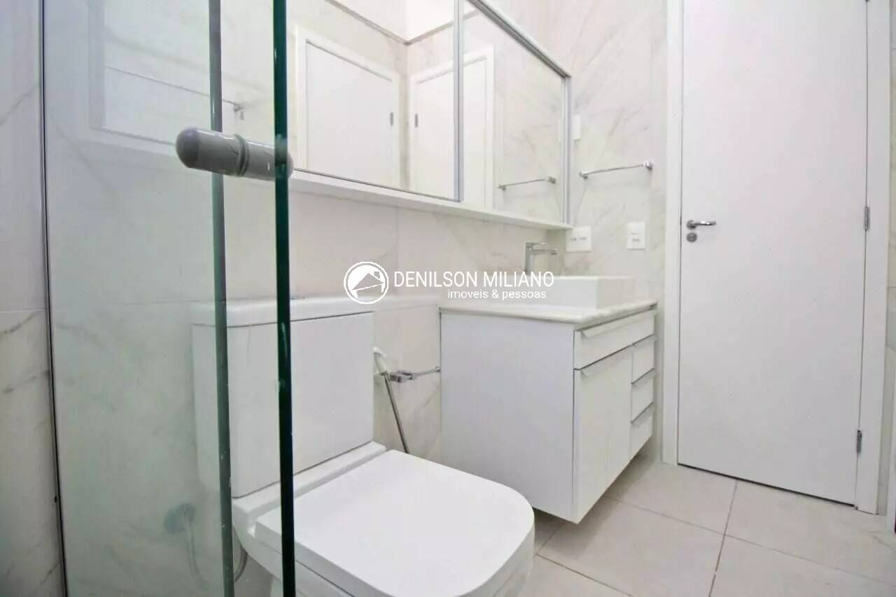 Apartamento para alugar com 2 quartos, 60m² - Foto 2