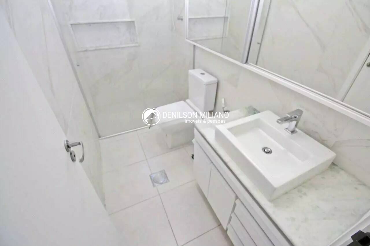 Apartamento para alugar com 2 quartos, 60m² - Foto 11