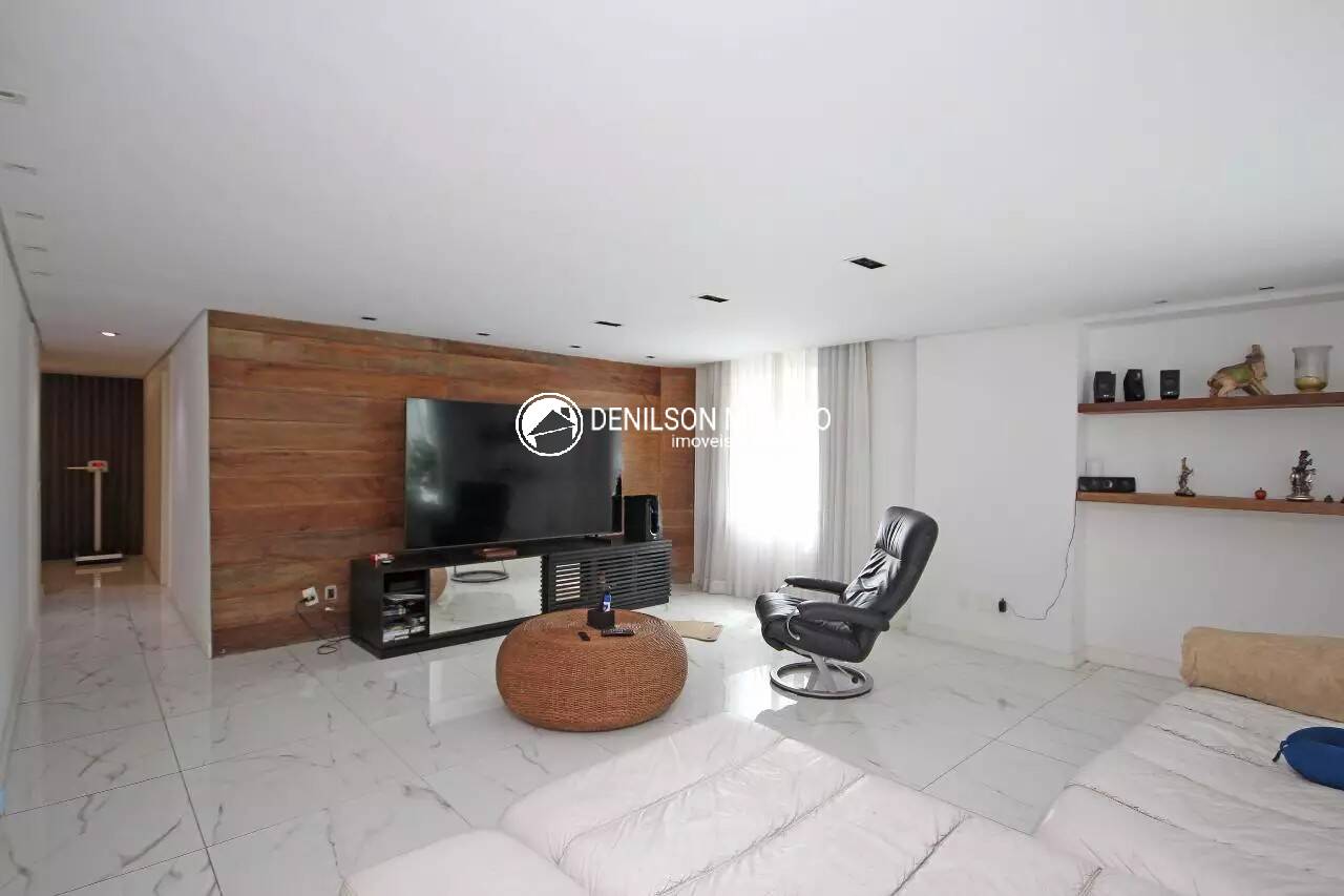 Casa à venda com 5 quartos, 850m² - Foto 41