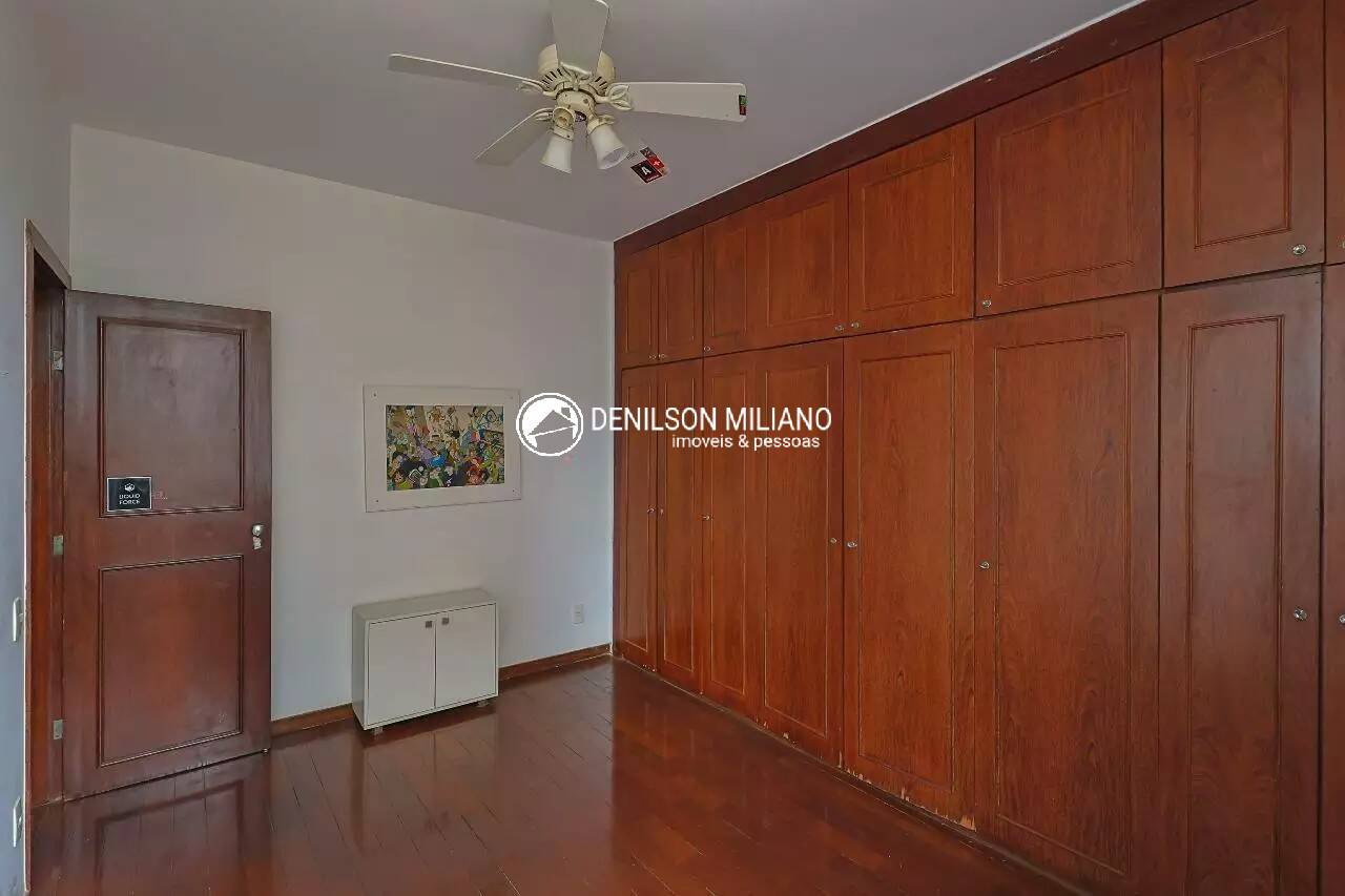 Apartamento para alugar com 4 quartos, 145m² - Foto 16