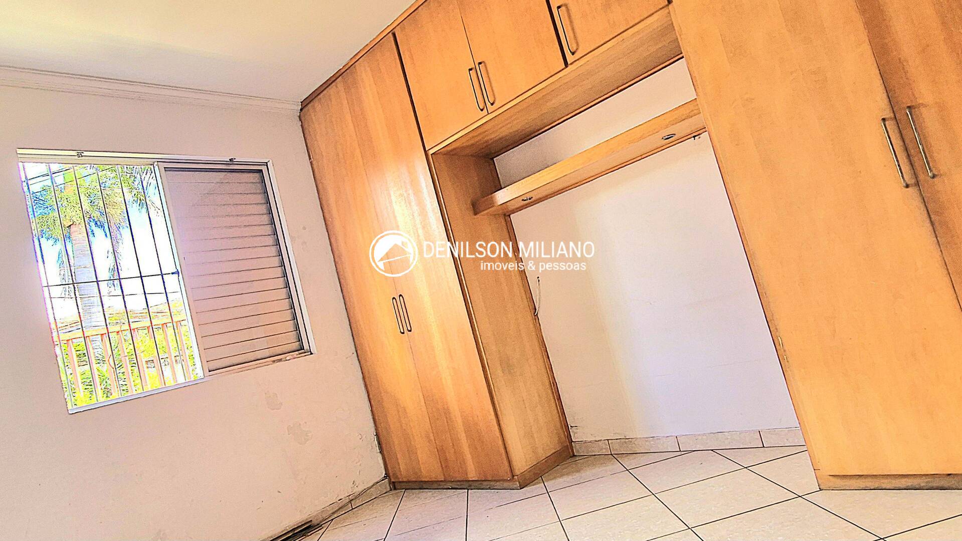 Apartamento à venda com 3 quartos, 68m² - Foto 3