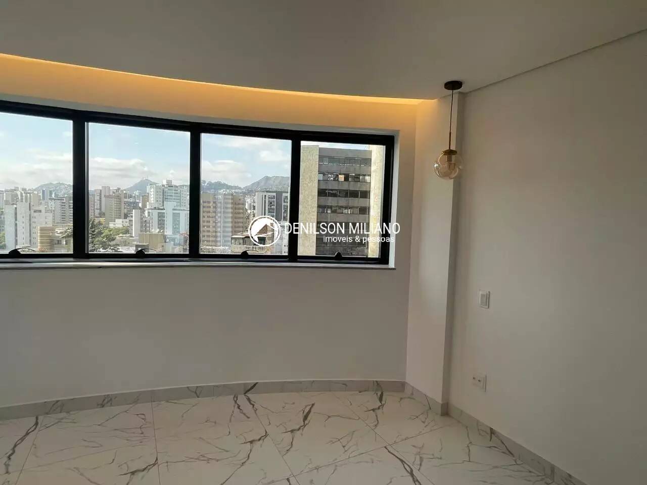 Apartamento para alugar com 2 quartos, 70m² - Foto 7