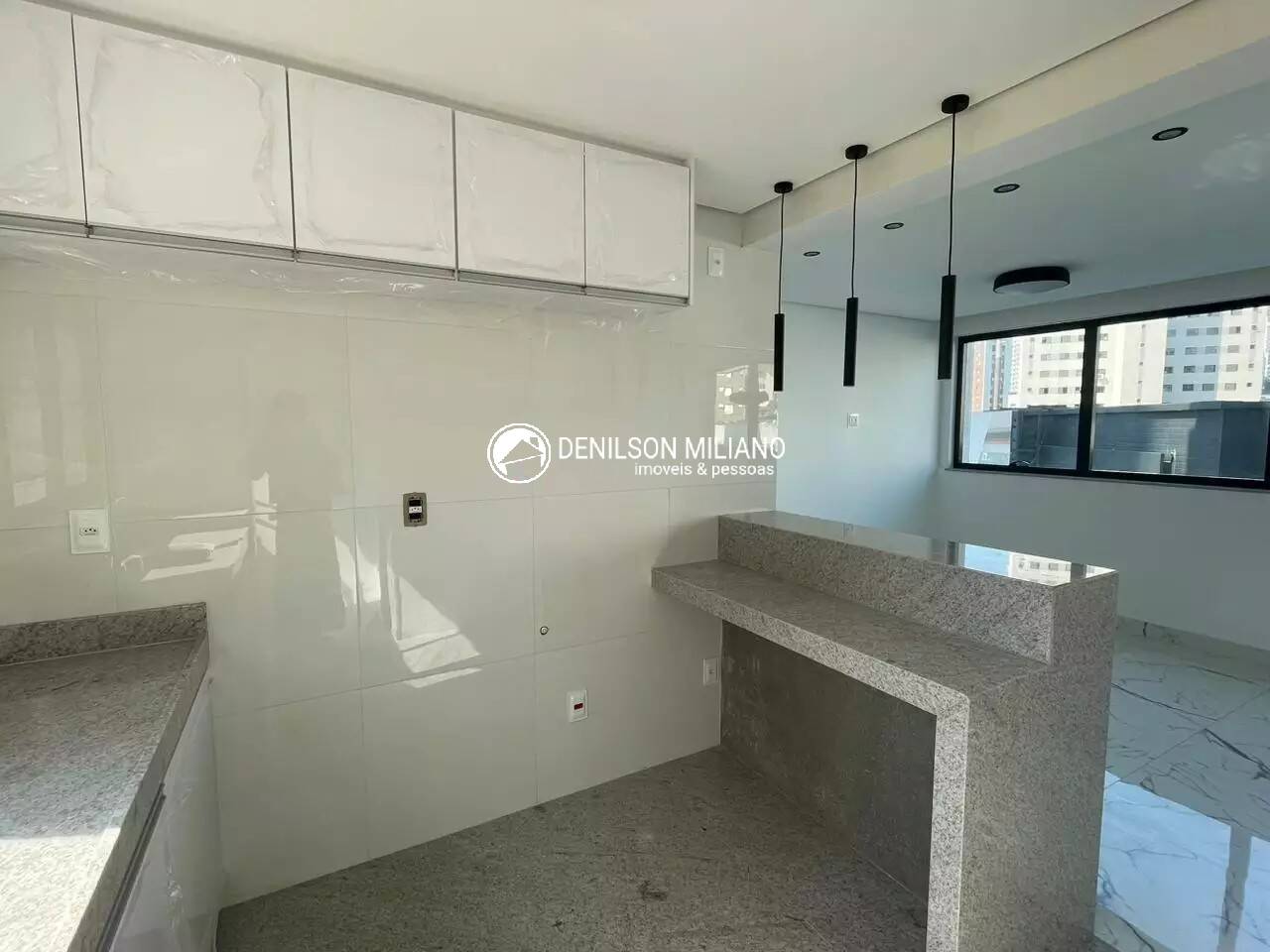 Apartamento para alugar com 2 quartos, 70m² - Foto 15