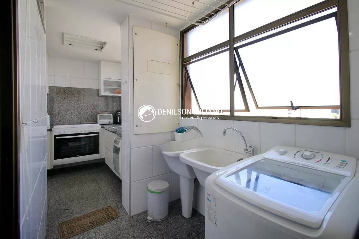 Apartamento para alugar com 4 quartos, 138m² - Foto 11