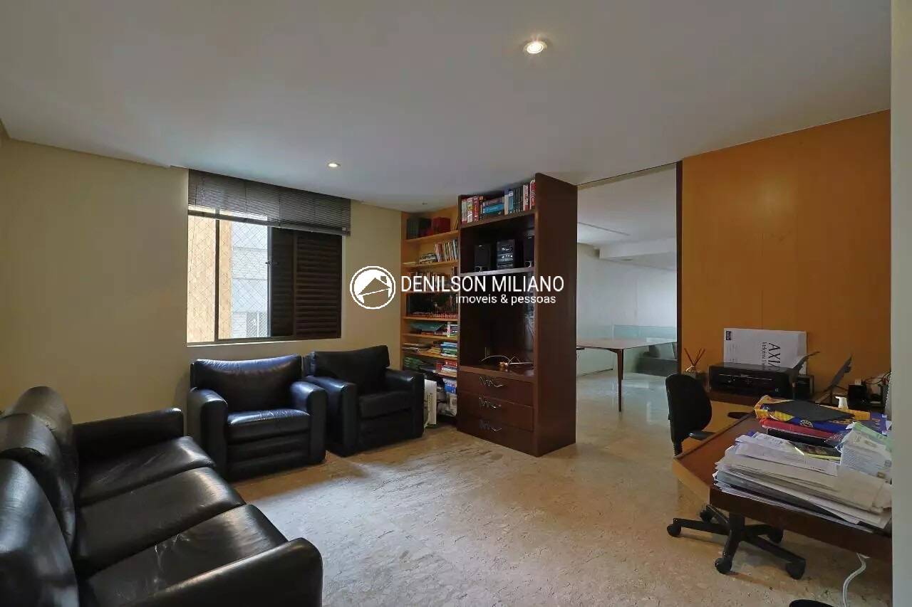 Apartamento para alugar com 3 quartos, 200m² - Foto 5