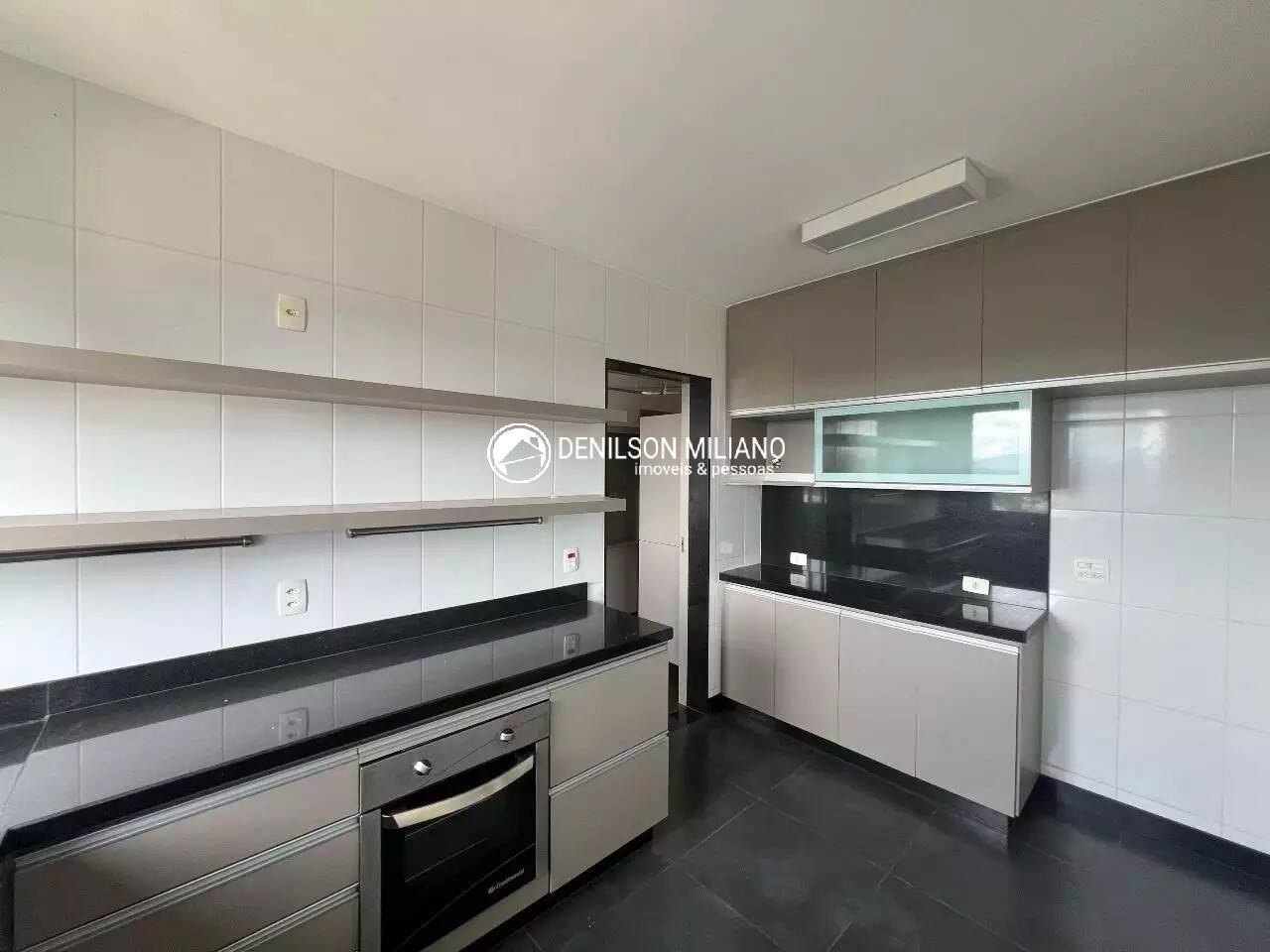 Apartamento para alugar com 4 quartos, 167m² - Foto 19