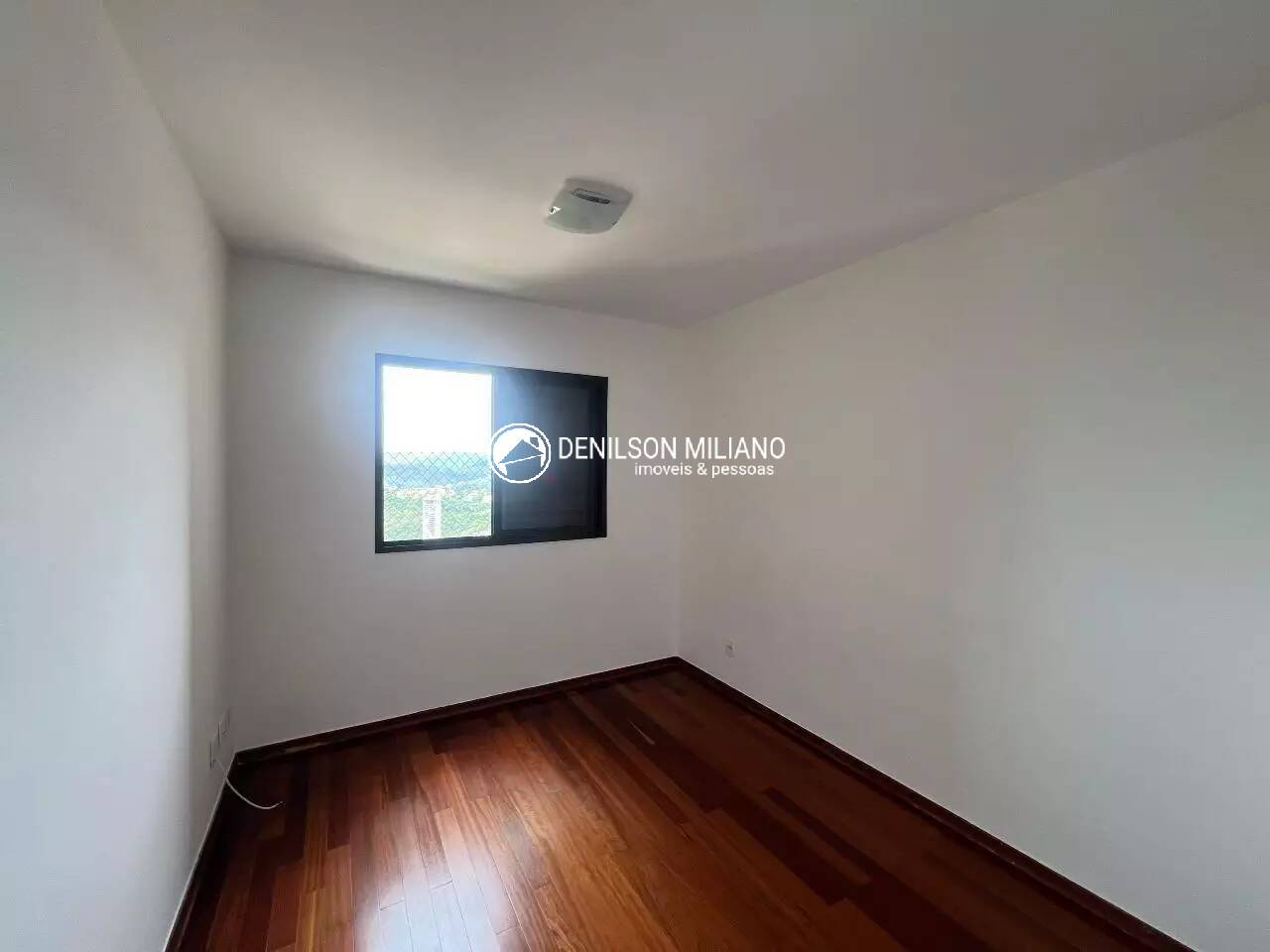 Apartamento para alugar com 4 quartos, 167m² - Foto 31