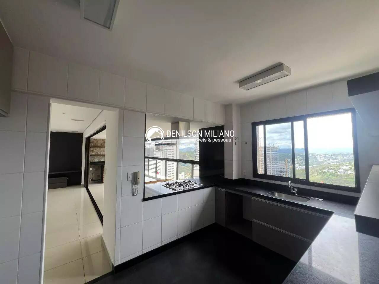 Apartamento para alugar com 4 quartos, 167m² - Foto 30