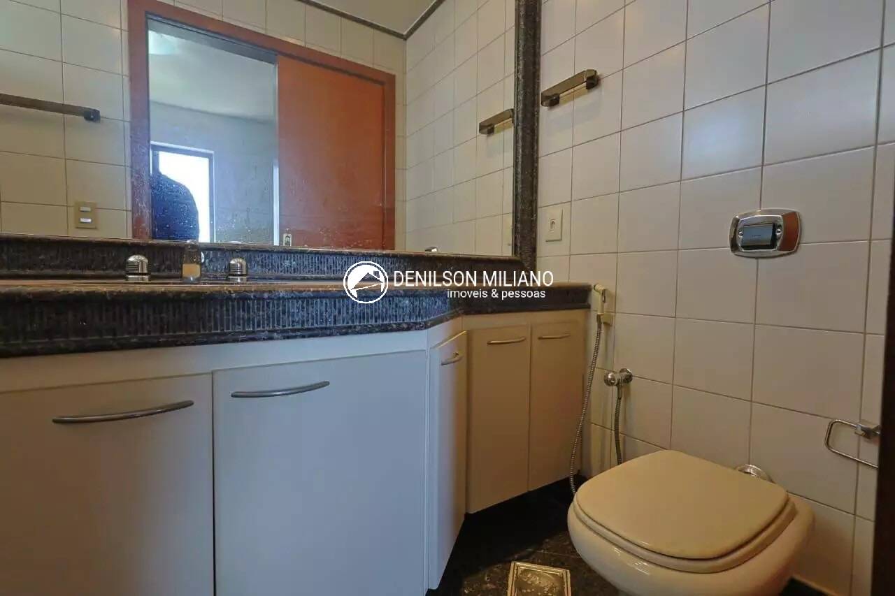 Apartamento para alugar com 3 quartos, 110m² - Foto 3