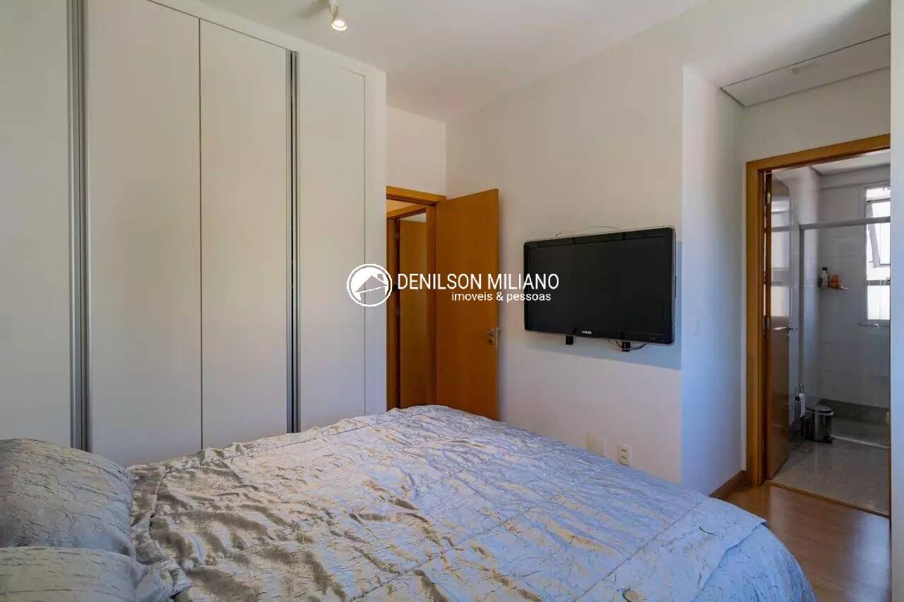 Apartamento para alugar com 4 quartos, 183m² - Foto 16